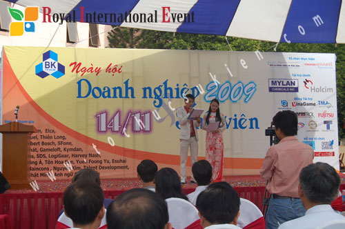 Tổ chức sự kiện Sự kiện Ngày hội Doanh nghiệp & Sinh viên 2009 9
