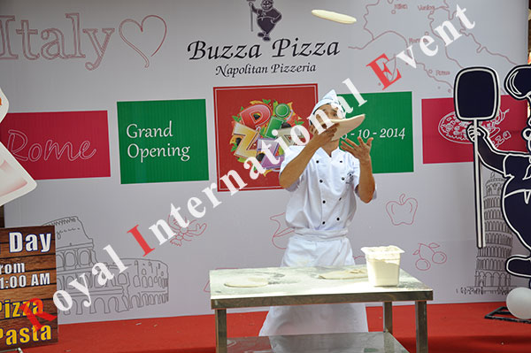 Tổ chức sự kiện Lễ khai trương Nhà hàng Buzza Pizza -33