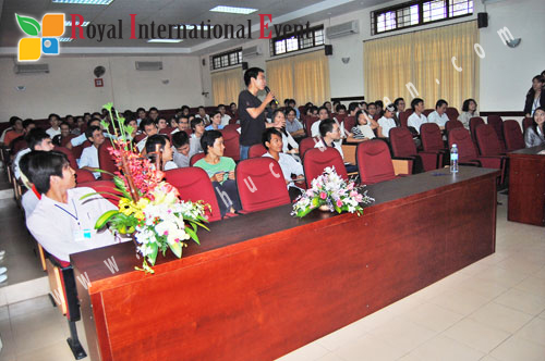 Tổ chức sự kiện cho tập đoàn N.E.C Soft Nhật Bản tại Đại học Bách Khoa Tp.HCM 4