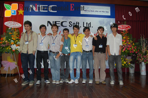 Tổ chức sự kiện cho tập đoàn N.E.C Soft Nhật Bản tại Đại học Bách Khoa Tp.HCM 5