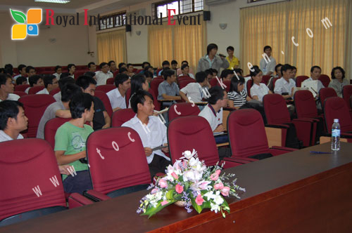 Tổ chức sự kiện cho tập đoàn N.E.C Soft Nhật Bản tại Đại học Bách Khoa Tp.HCM 6
