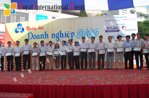 Tổ chức sự kiện Sự kiện Ngày hội Doanh nghiệp & Sinh viên 2009  11